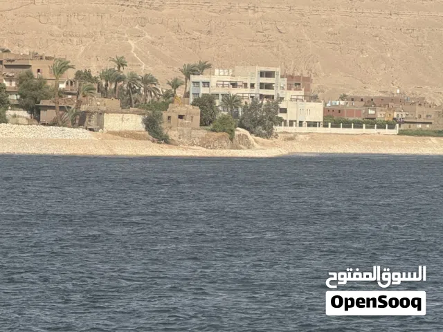 للبيع ارض مطروح بالقرب من شاطئ الابيض
