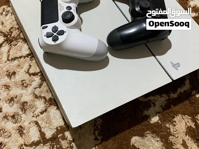 بلاستيشن فور فات
