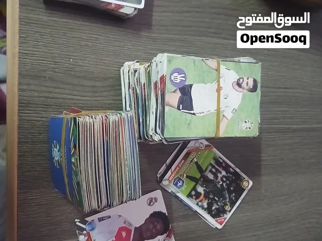 كروت لاعبين حوالي 400 كرت