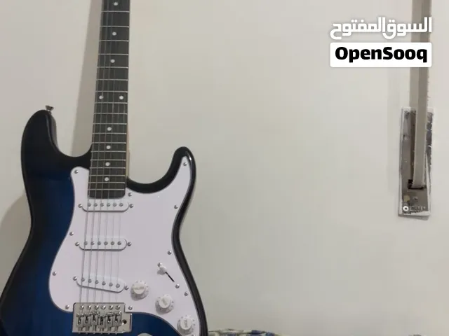 قيتار للبيع