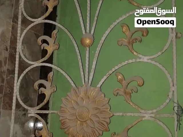 كتائب شباك حديد ثقيل جدآ قفلهن 60 الف