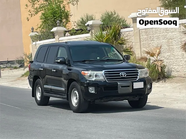 TOYOTA LANDCRUISER GX MODEL 2013