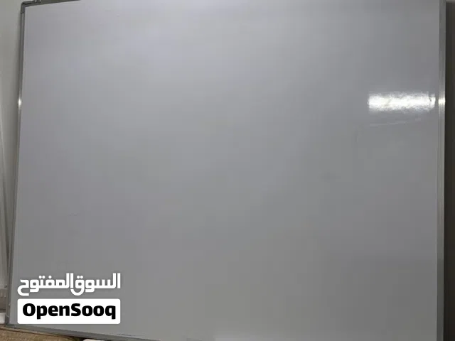 للبيع سبوره شبه جديده