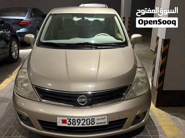 Nissan tiida 2011