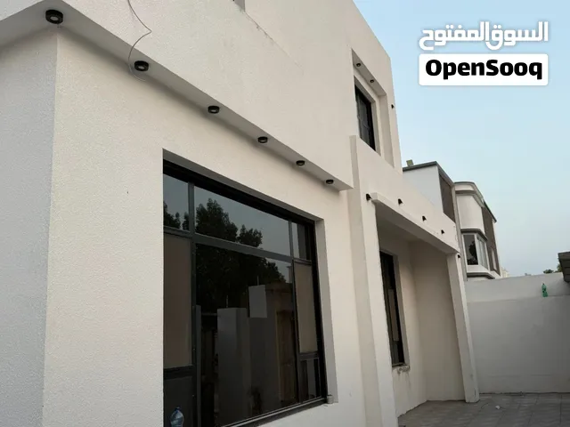 فلة في المعبيلة السابعة