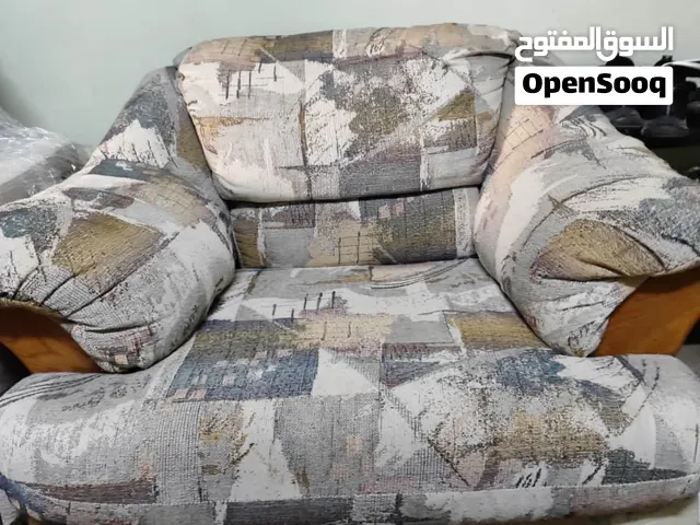 كنب مفرد أمريكي مستعمل حالة جيدة جداً