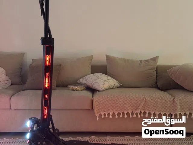 Scooter for sale; name the price that suits you provided it is no less than 550 Dirhams.