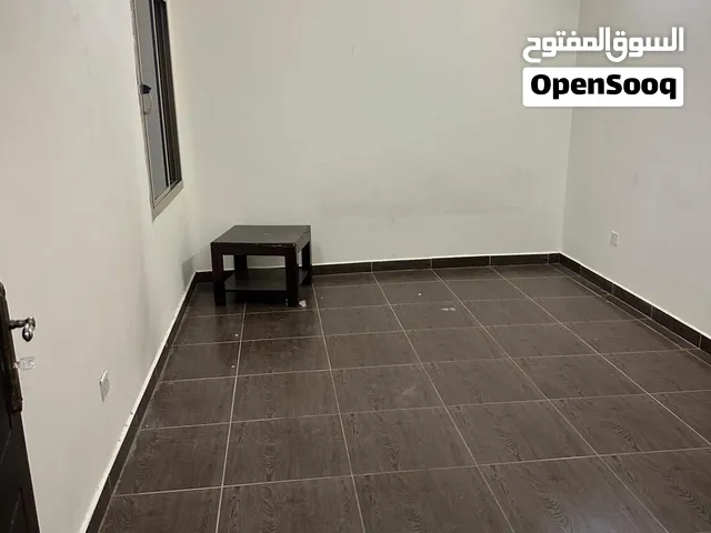Flat for rent in west riffa with unlimited ewa for bachelor