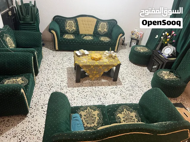 طقم كنب من 6 قطع بحالة جيدة