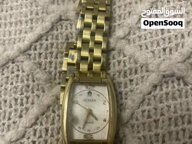 ساعه من نوع nexxen مطليه بذهب عيار 23 قيراط