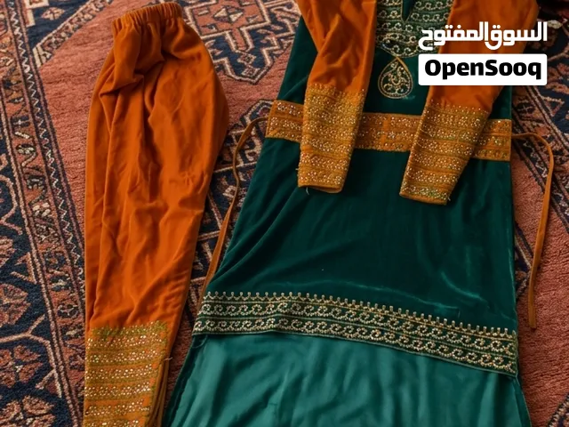ملابس تقليديه عمانية للبيع