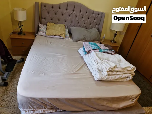 للبيع غرفة نوم كاملة