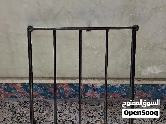 سيباية مال سيارة نضيفة للبيع مستعملة اقرة الوصف