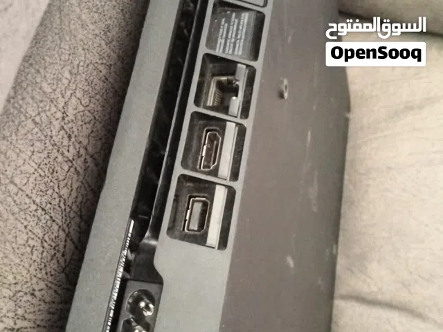 بلاي ستيشن 4 سليم حاله مميزه استعمال منزلي