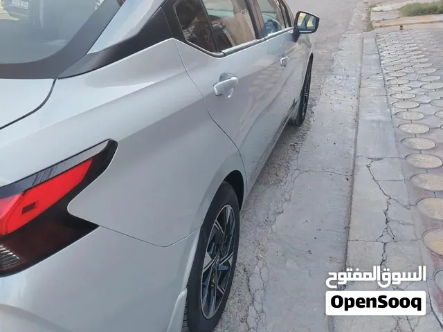 نيسان فيرسا 2023