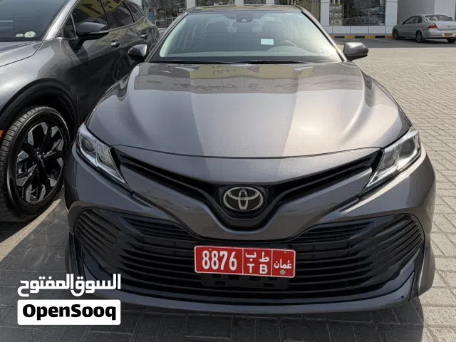 تويوتا كامري للايجار اليومي والاسبوعي والشهري