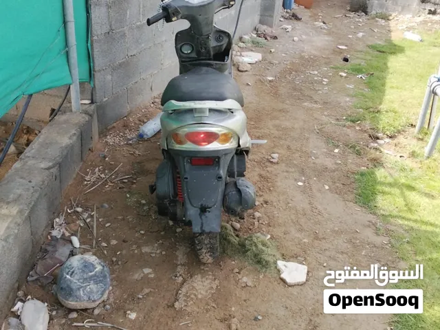دراجه امورها فوق الطيبه ممتازه لا تشكي من اي شيء 120 سي سي
