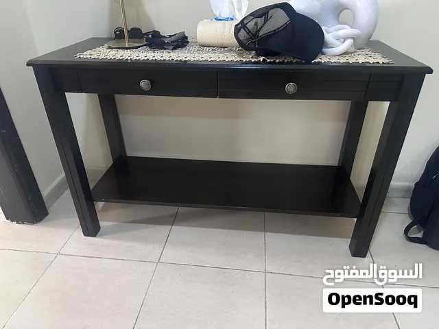 طاوله كونسول بحاله ممتازه