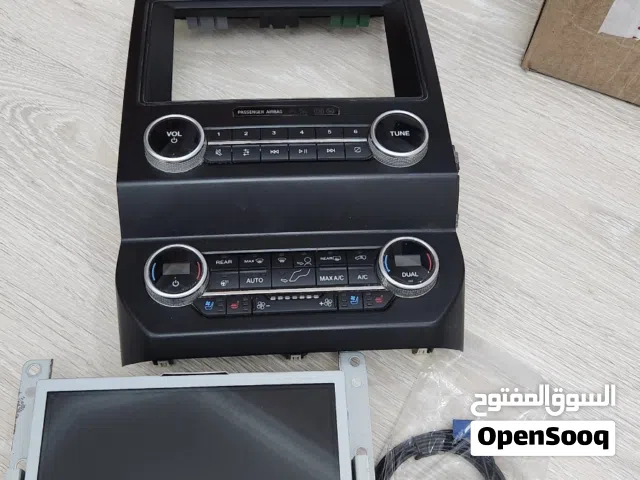 شاشة sync 3 اكسبدشن 2018  مع الوجه وقطعة gps