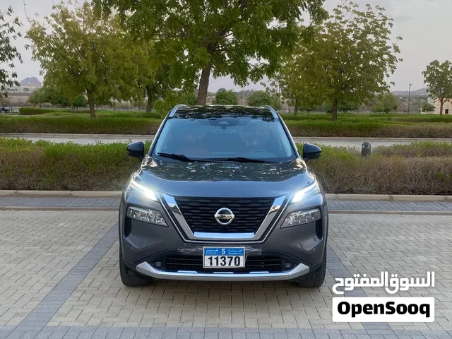 Used Nissan Rogue in Al Dakhiliya