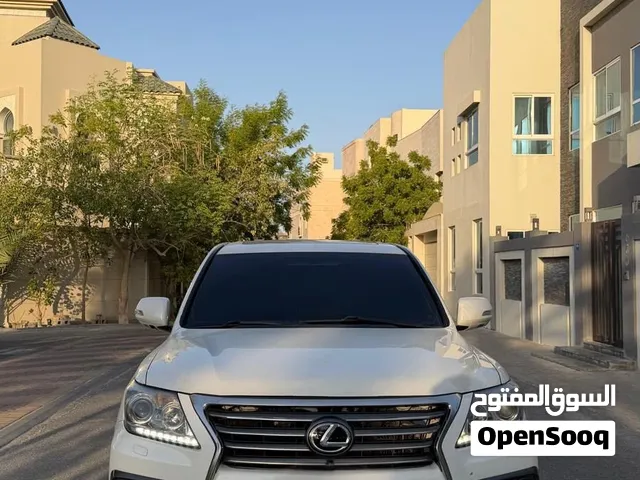جيب لكسسز موديل 2011 لون ابيض نظيف