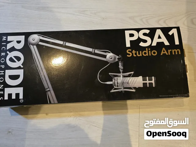 ستاند مايك من شركه rode