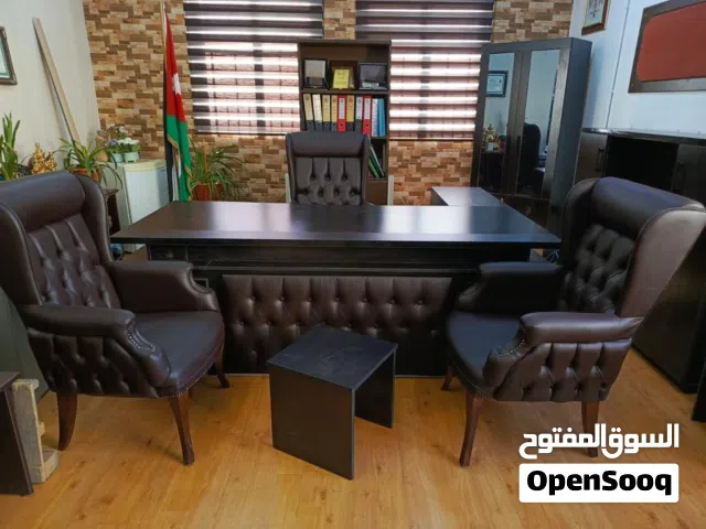 مكتب مدير مميز قياس مترين