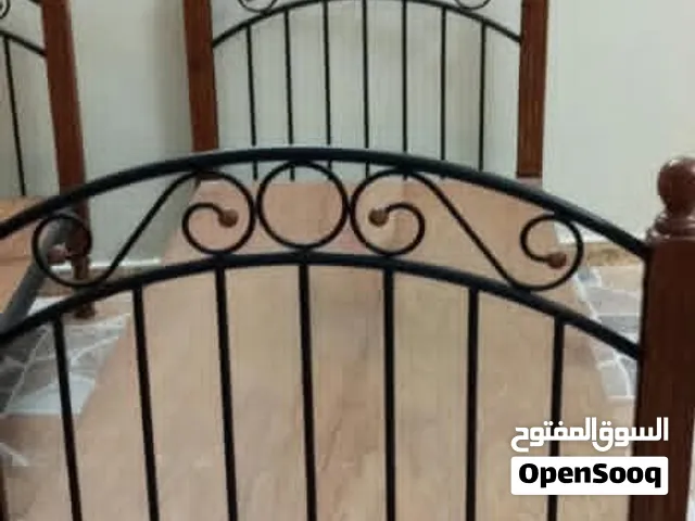 سراير للبيع