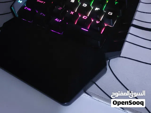 كيبورد ميكانيكي سوچ ازرق