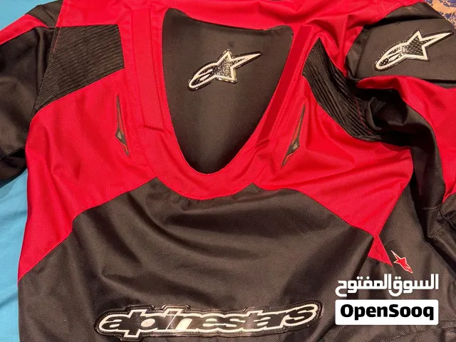 جاكيت حمايه نوع alpinestars مستخدم للتجربه فقط مقاس large