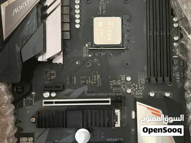 للبيع معالج R5 5600X مع مذر بورد استخدام خفيف