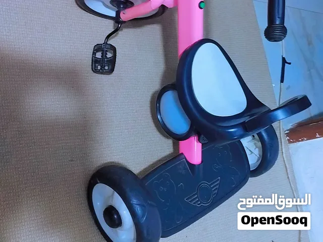 بسكليت اطفال بناتي يضوي ويطلع موسيقى للبيع 10