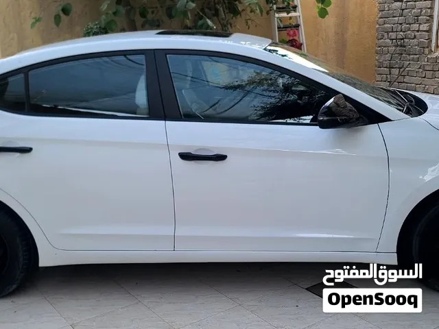 Used Hyundai Elantra in Basra