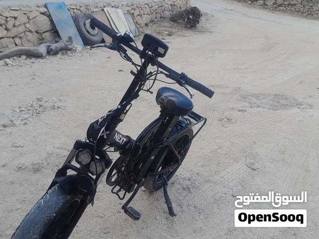 دراجة كهربائية للبيع