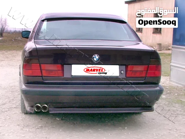 جناح زجاج خلفي سبويلر bmw e34