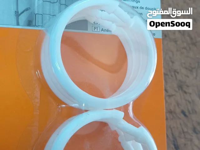 للبيع: مستلزمات حمام وأبواب جديدة بتغليفها     الأصلي
