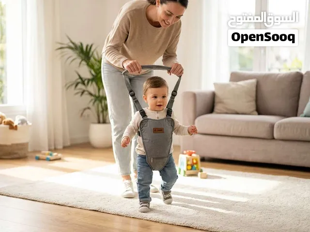 حمالة تعليم المشي للأطفال تساعد الصغار على اتخاذ خطواتهم الأولى بثبات وثقة.