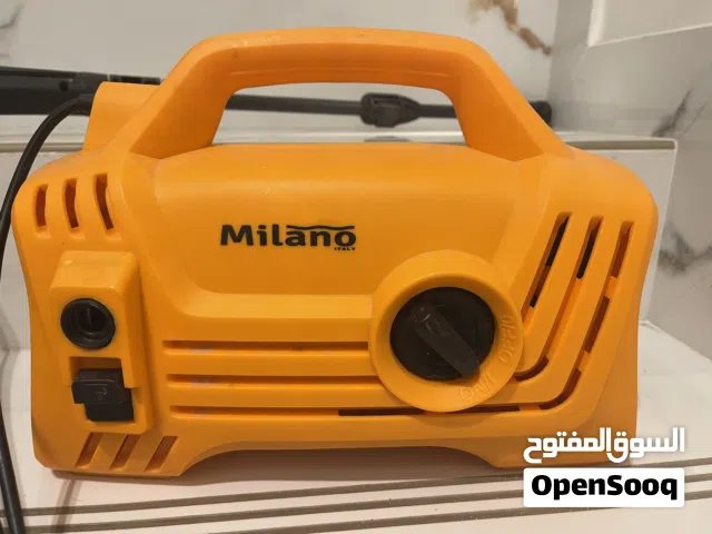 جهاز تنظيف بضغط الماء