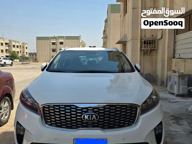 Used Kia Sorento in Basra