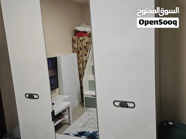 سرير طابقين وخزانة 3 ابواب منشأ تركي