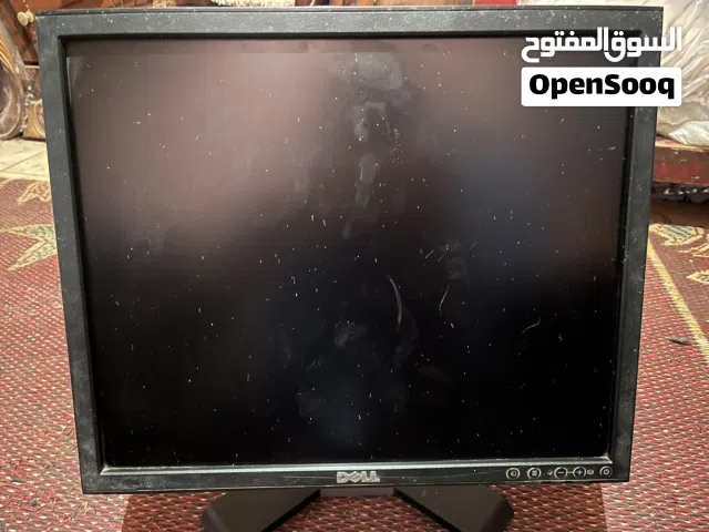 شاشة من نوع ديل حجمها 19 بوصة