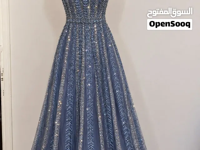 فستان سهرة/خطوبة