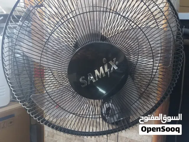 مروحة جنب سامكس حجم 16 أنش 5 فراشات لون أسود