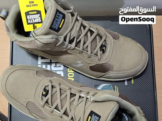 للبيع سيفتي شوز
