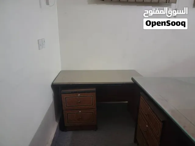 مكاتب للبيع