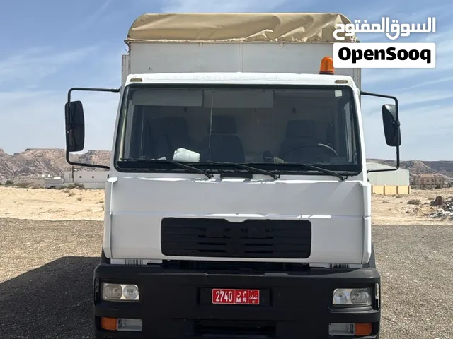 مان من شؤن البلاط السلطاني نظيفه جدا جدا