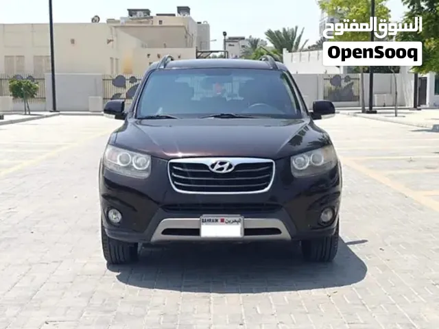 هيونداي سنتافيه 2012 بحالة ممتازة  Hyundai santa fe 2012 excellent condition
