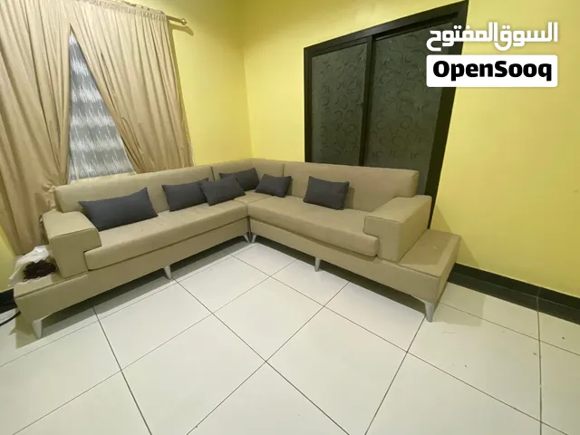 اثاث منزلي استعمال خفيف بغرض النقل لشقة اصغر ( قابل للتفاوض)