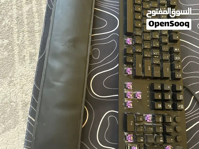 كيبورد ريزر Huntsman Elite  الكيبورد زين بس ناقصنه كم زر بس هب اساسيات الكيبورد زين ويتقد واليت زين