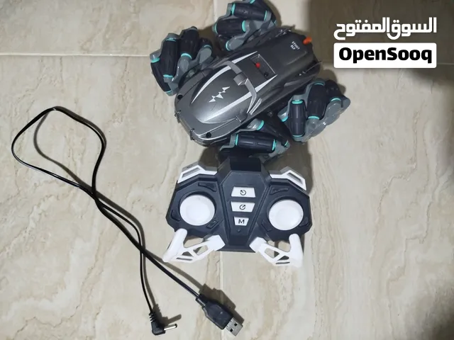 بلابل Beyblade مجموعة كاملة للبيع وسيارة ريموت